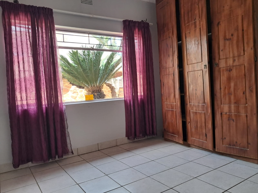4 Bedroom Property for Sale in Bodorp North West